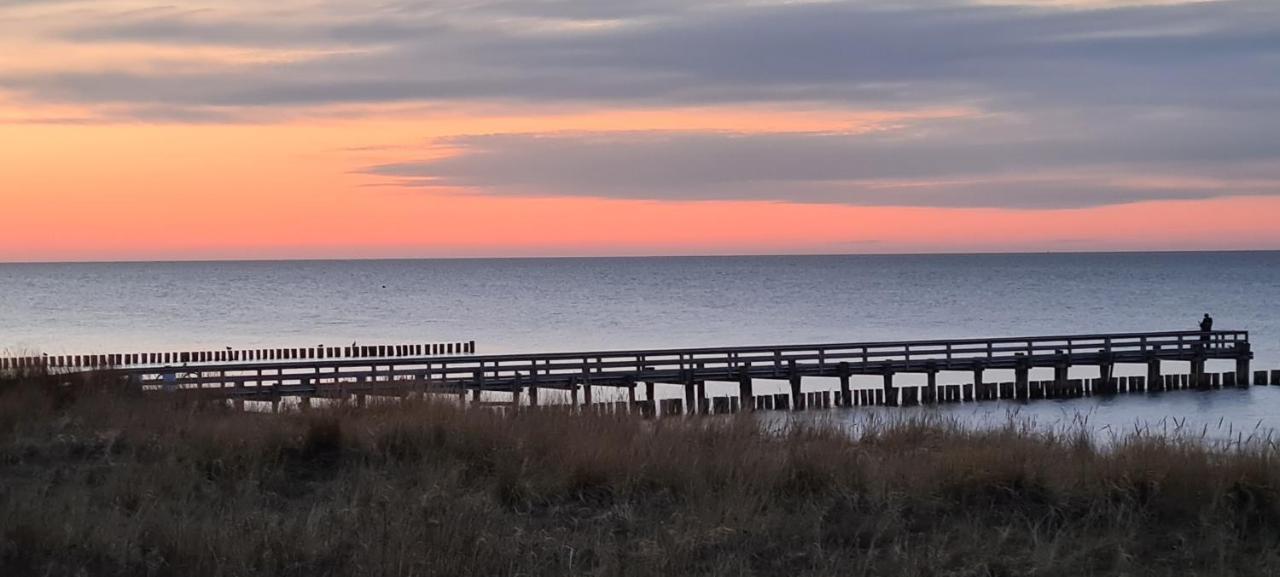 Ferienwohnung Seeblick Ostseeheilbad Ostseeheilbad Zingst Exterior foto